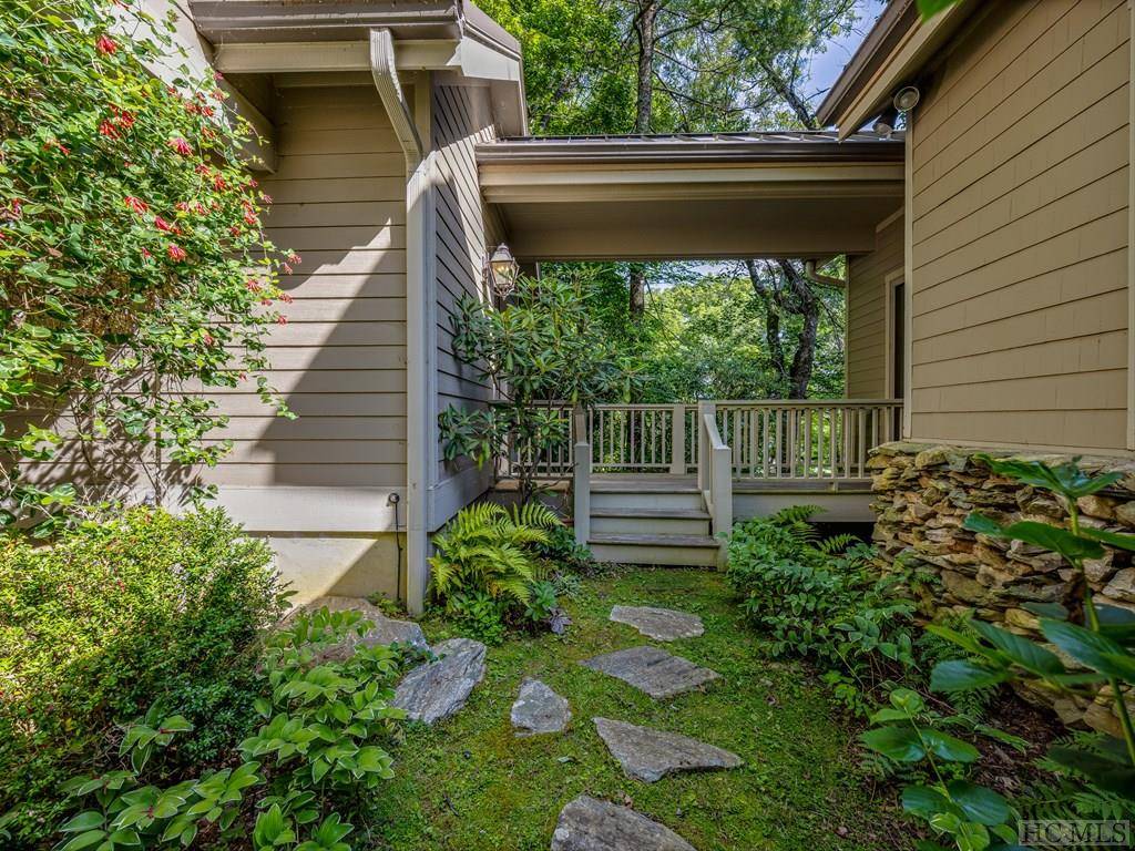 Lake Toxaway, NC 28747,1957 Cold Mountain RD