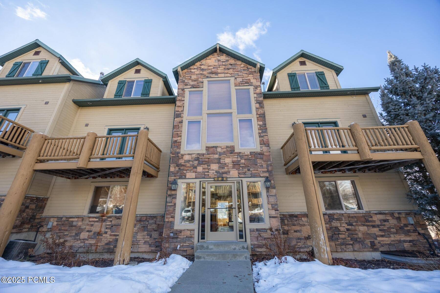 Eden, UT 84310,5063 E Lakeview DR Drive #Unit 1009