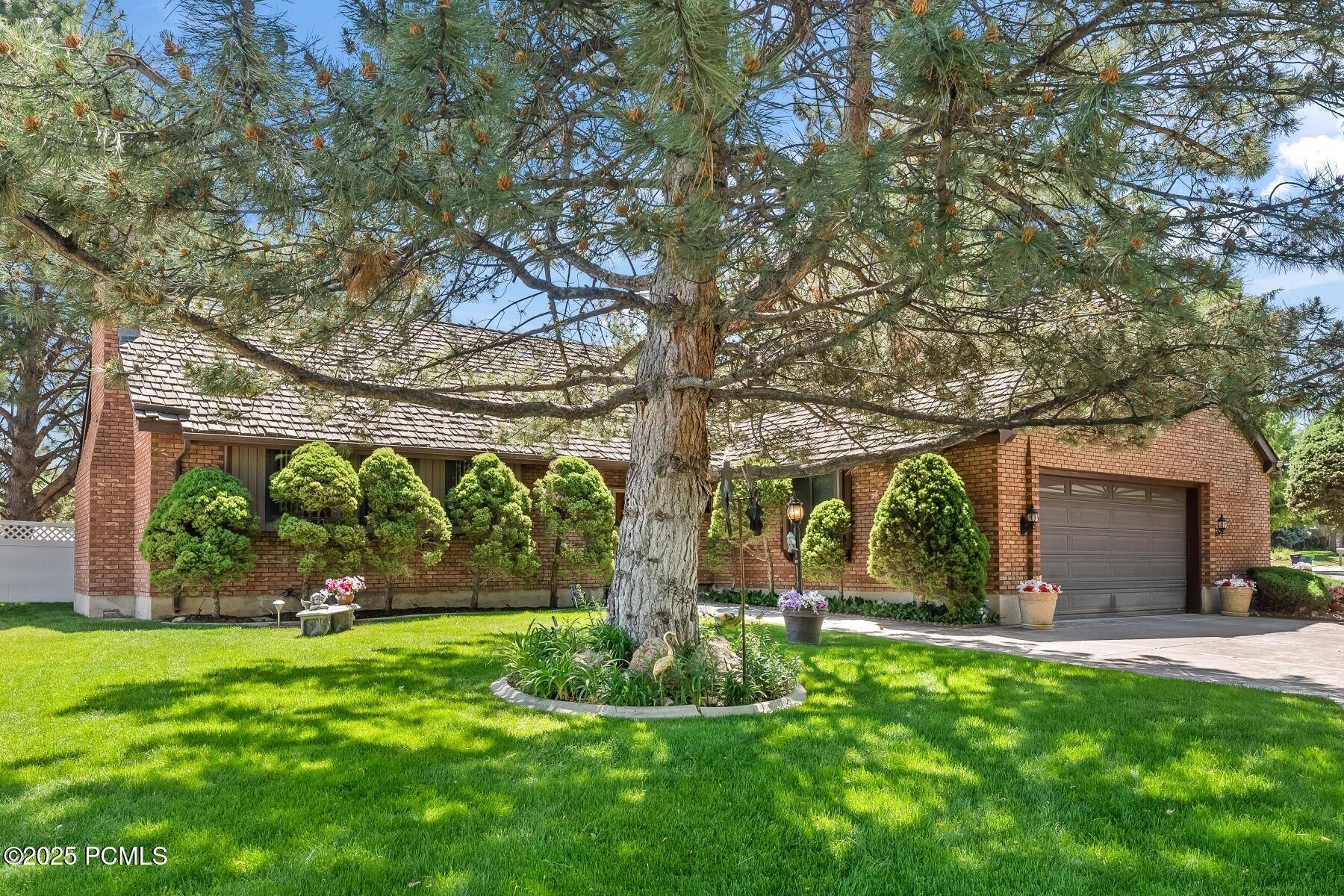 Sandy, UT 84092,10963 S Whirlaway LN Lane