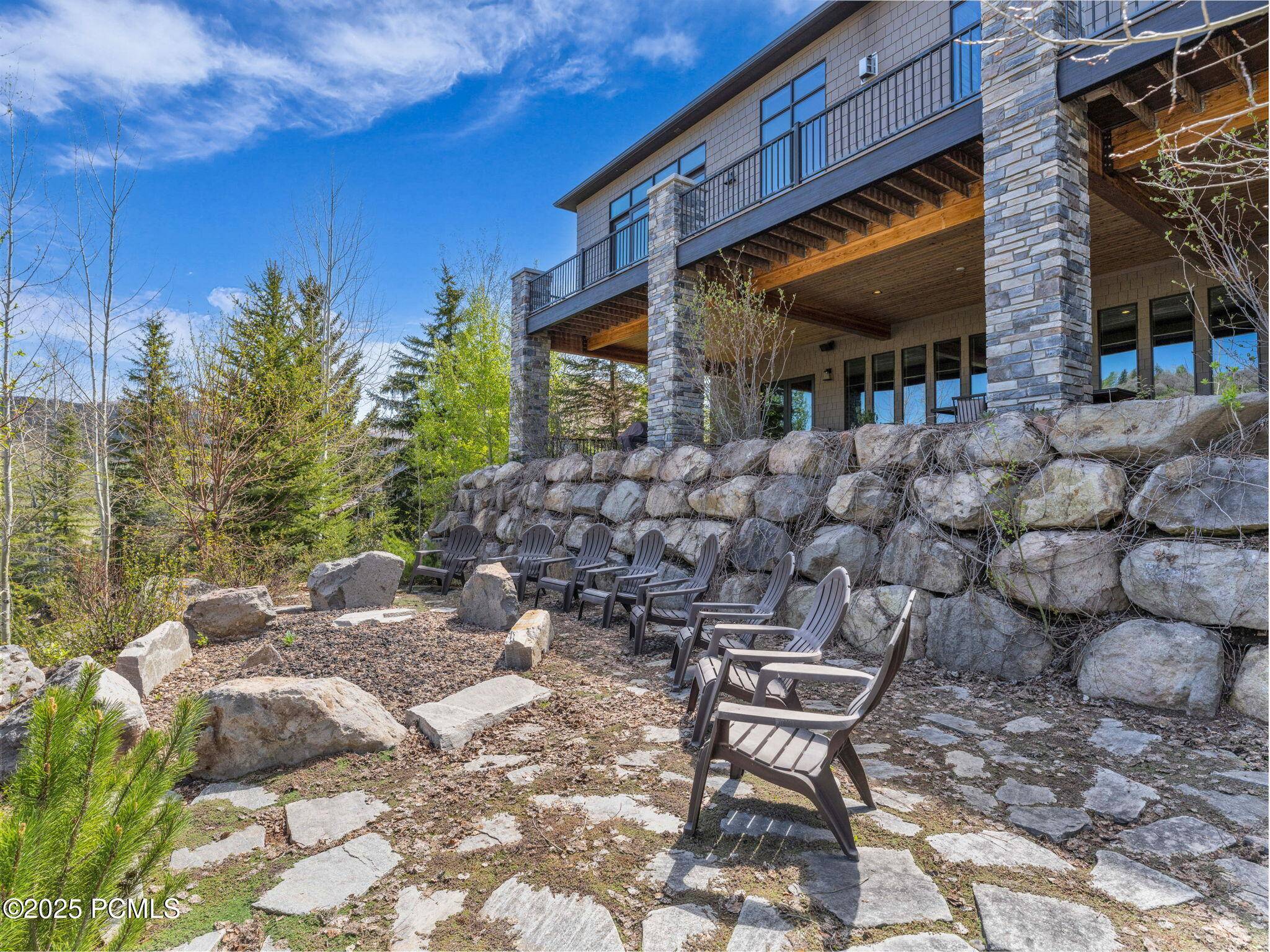 Park City, UT 84098,8998 Lariat RD Road
