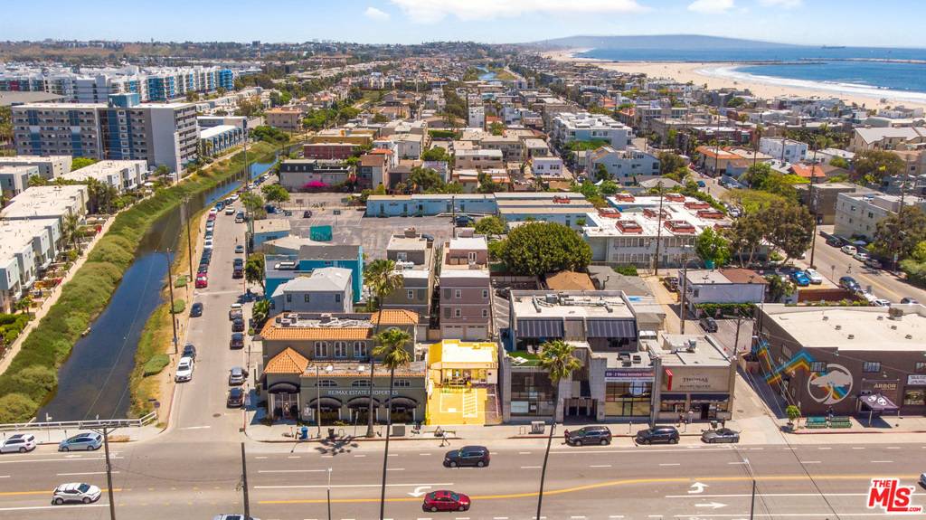 Venice, CA 90292,116 WASHINGTON BLVD