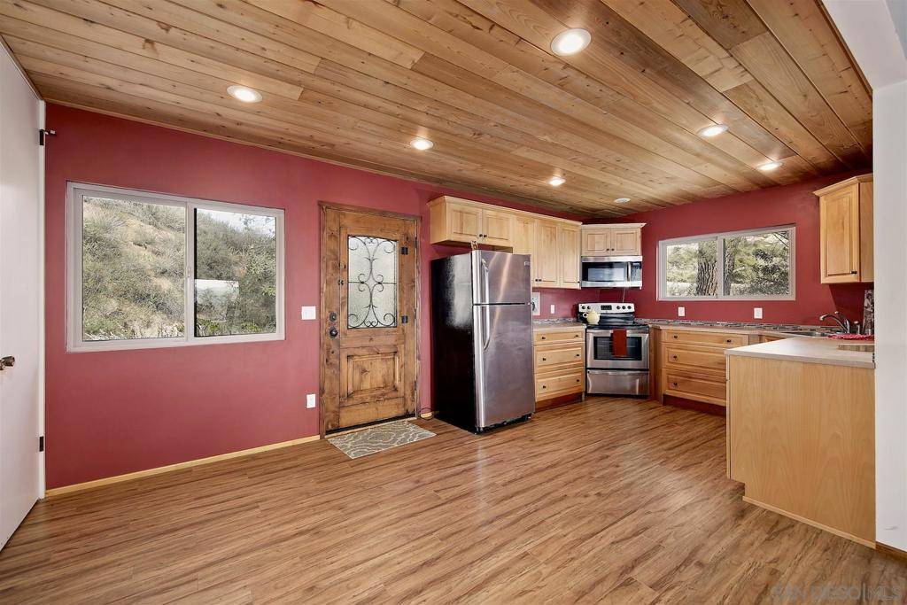 Jamul, CA 91935,2009 Honey Springs Rd