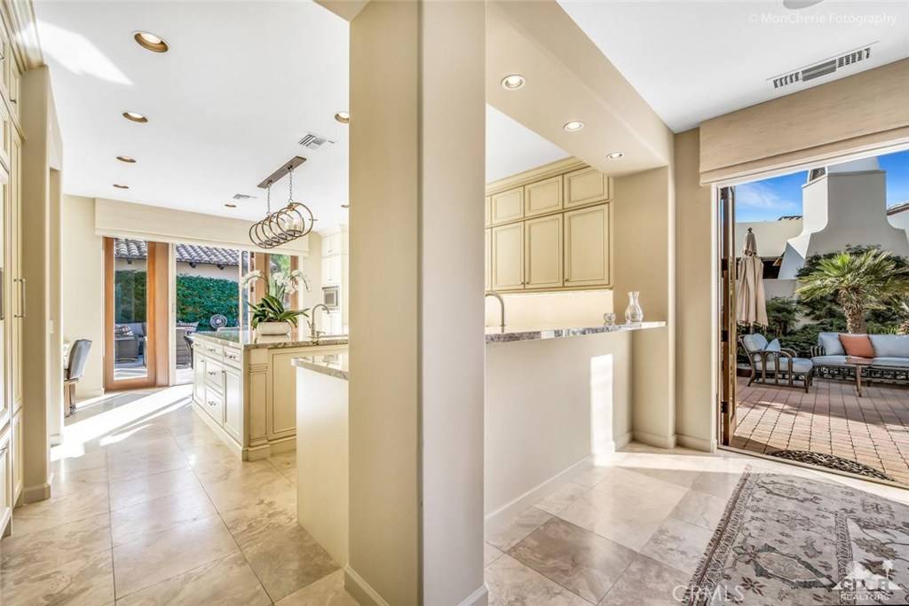 La Quinta, CA 92253,78142 Coral LN