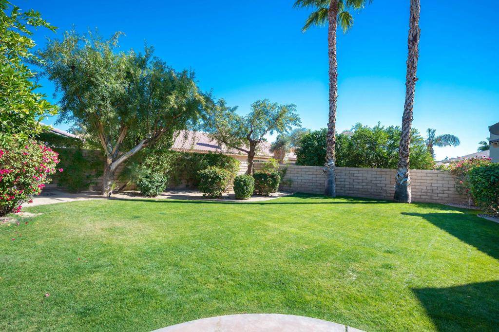 Indio, CA 92201,82390 Samantha CT