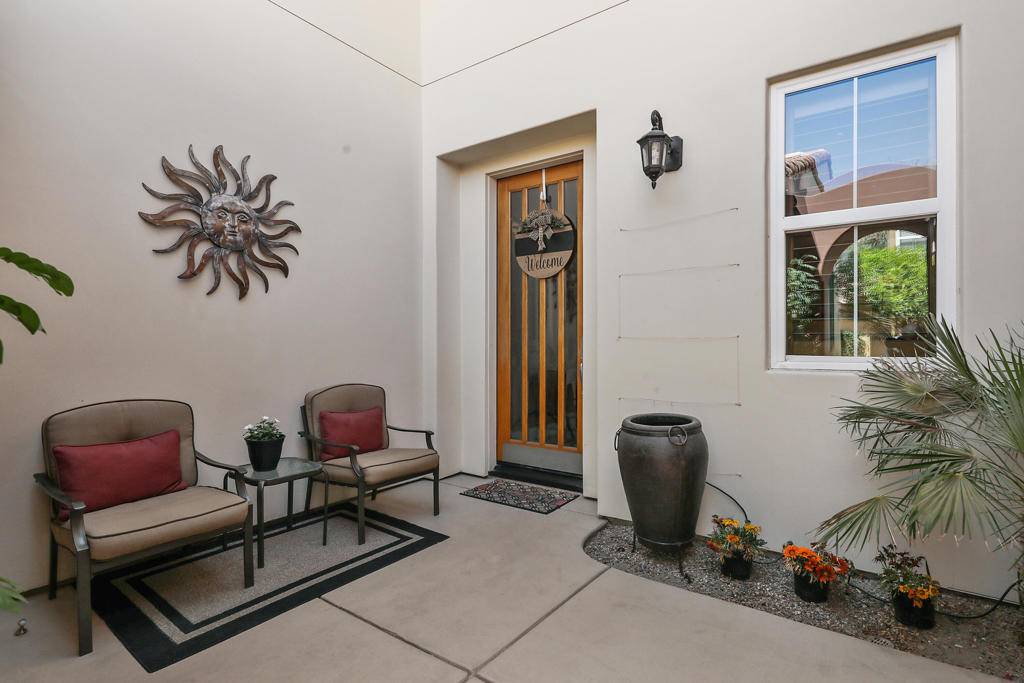 La Quinta, CA 92253,80240 Via Tesoro