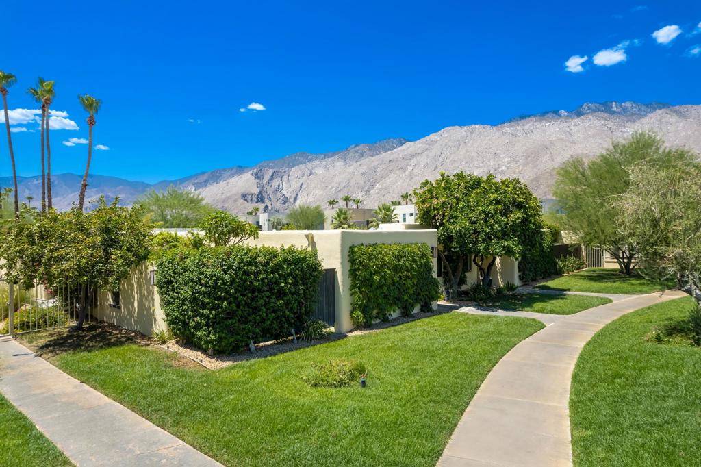 Palm Springs, CA 92262,1103 E Alejo RD