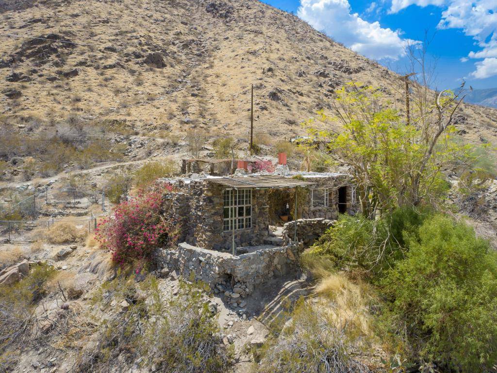 Palm Springs, CA 92264,2501 S Araby DR