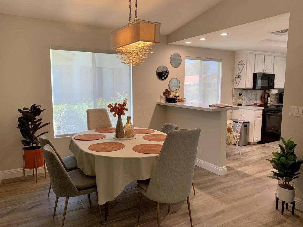 Palm Desert, CA 92260,222 Castellana S