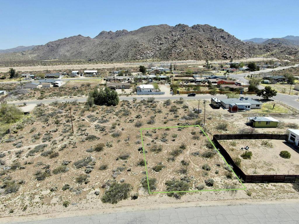 Joshua Tree, CA 92252,61907 Valley View CIR