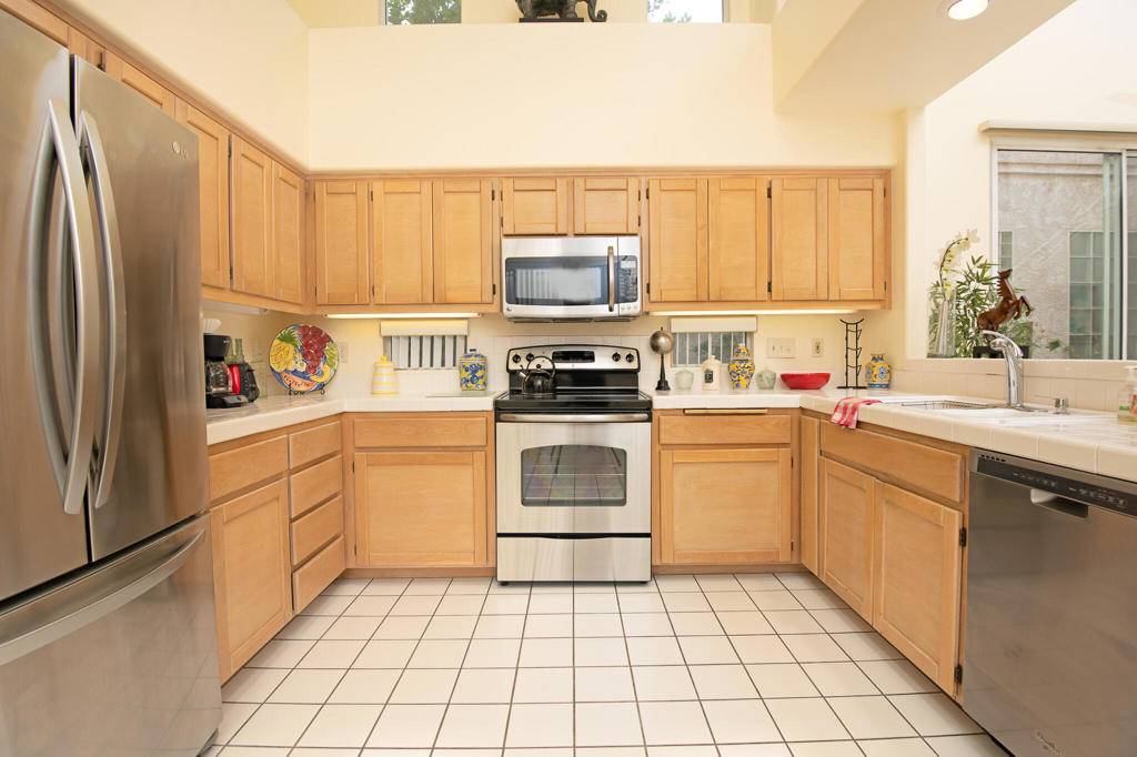 Cathedral City, CA 92234,29319 E Trancas DR