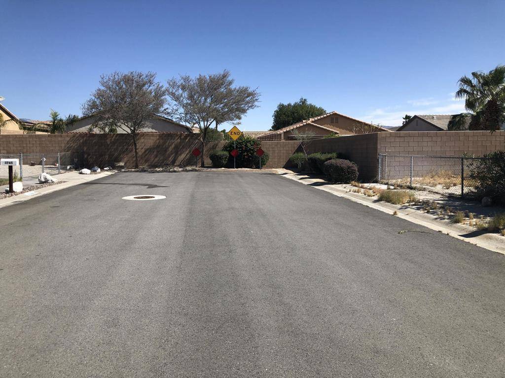 Palm Springs, CA 92262,842 W Rosa Parks RD