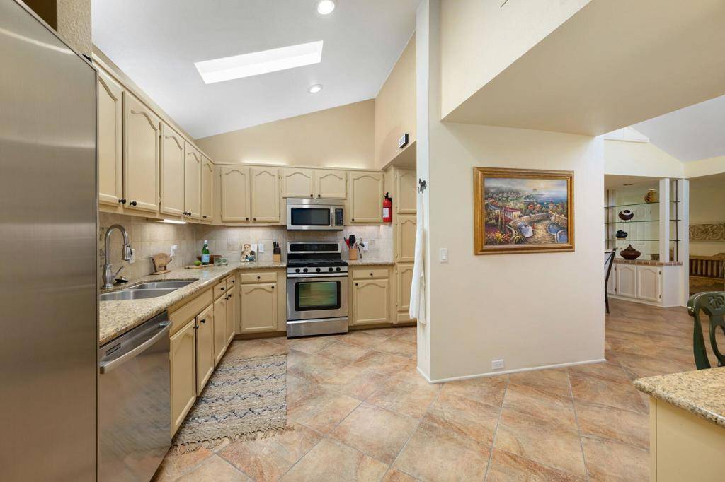 Palm Desert, CA 92260,73435 Boxthorn LN