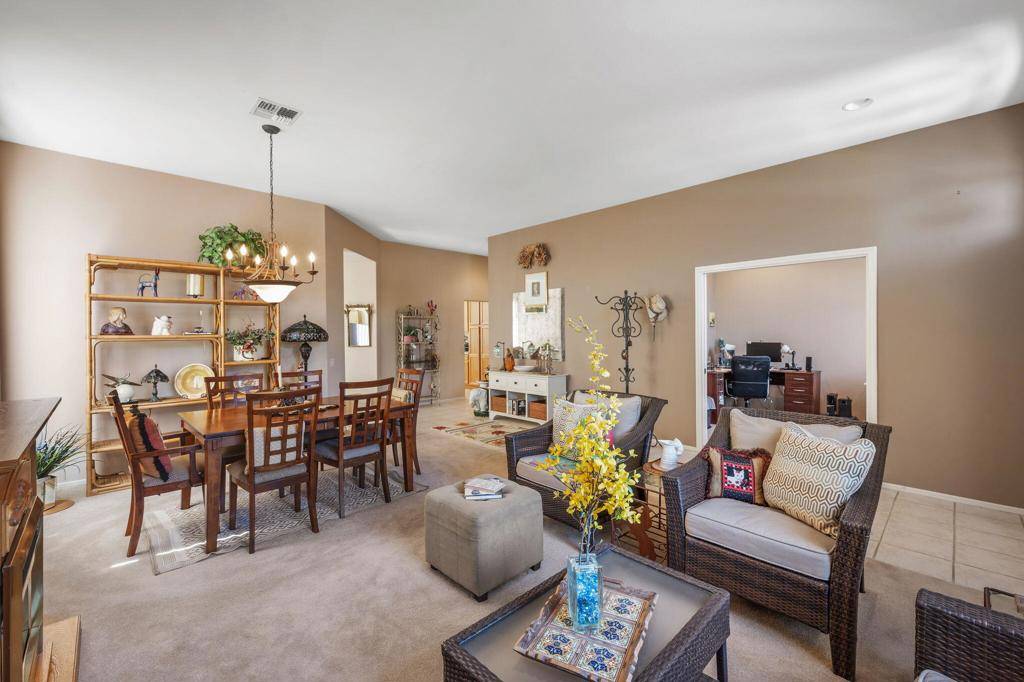 Palm Desert, CA 92211,78335 Silverleaf CT