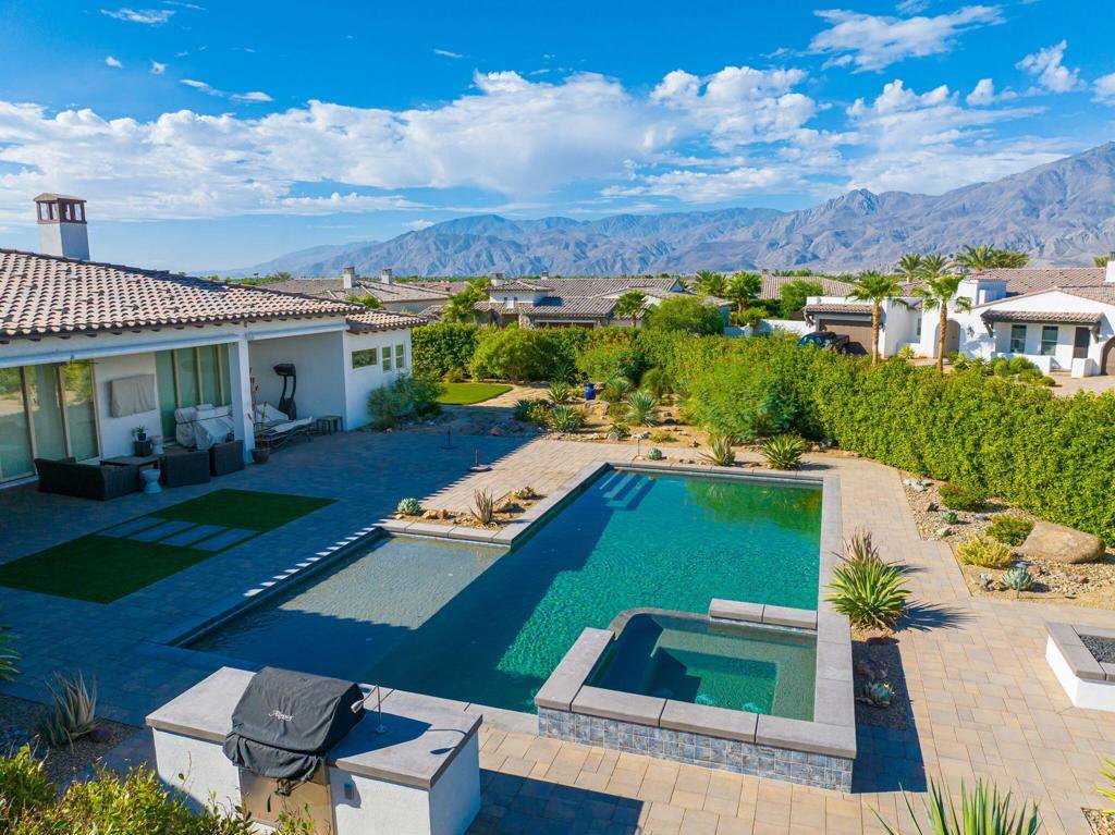 81665 Chant CT La Quinta, CA 92253