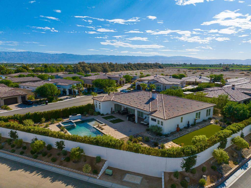 81665 Chant CT La Quinta, CA 92253