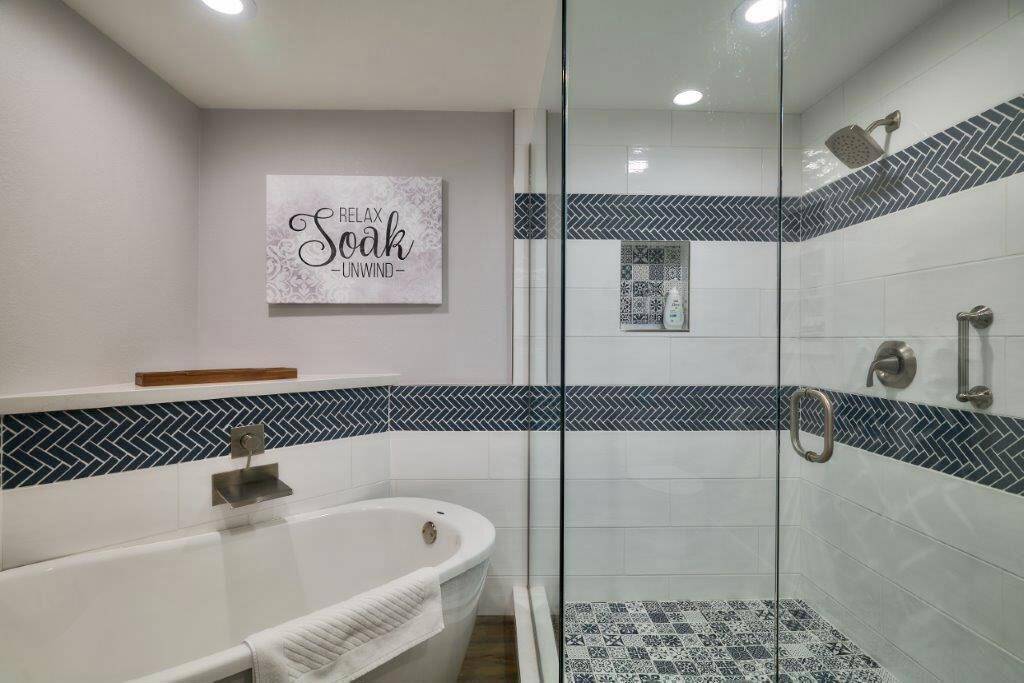 Palm Desert, CA 92260,25 Maximo WAY