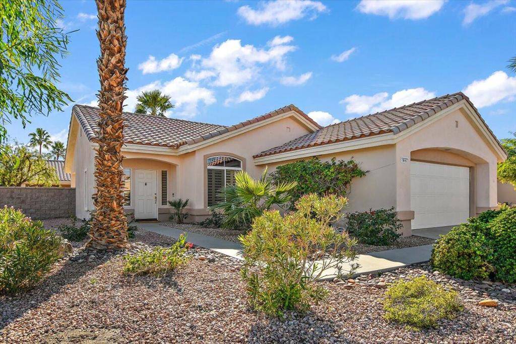 Palm Desert, CA 92211,78995 Champagne LN