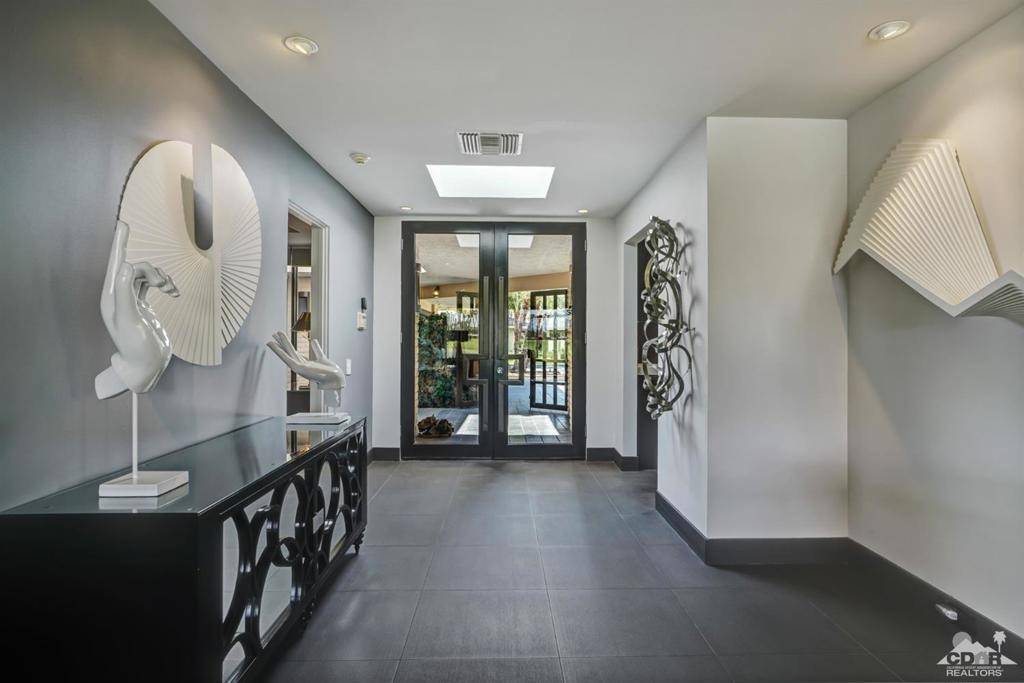 Rancho Mirage, CA 92270,5 Johnar BLVD