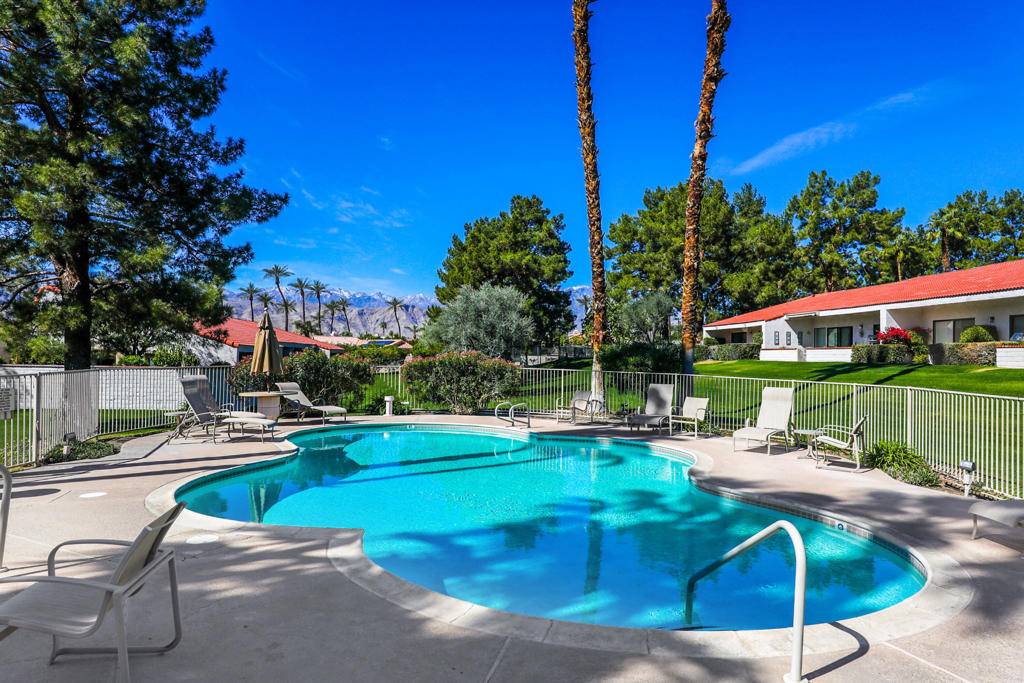 Palm Desert, CA 92260,163 Wimbledon CT