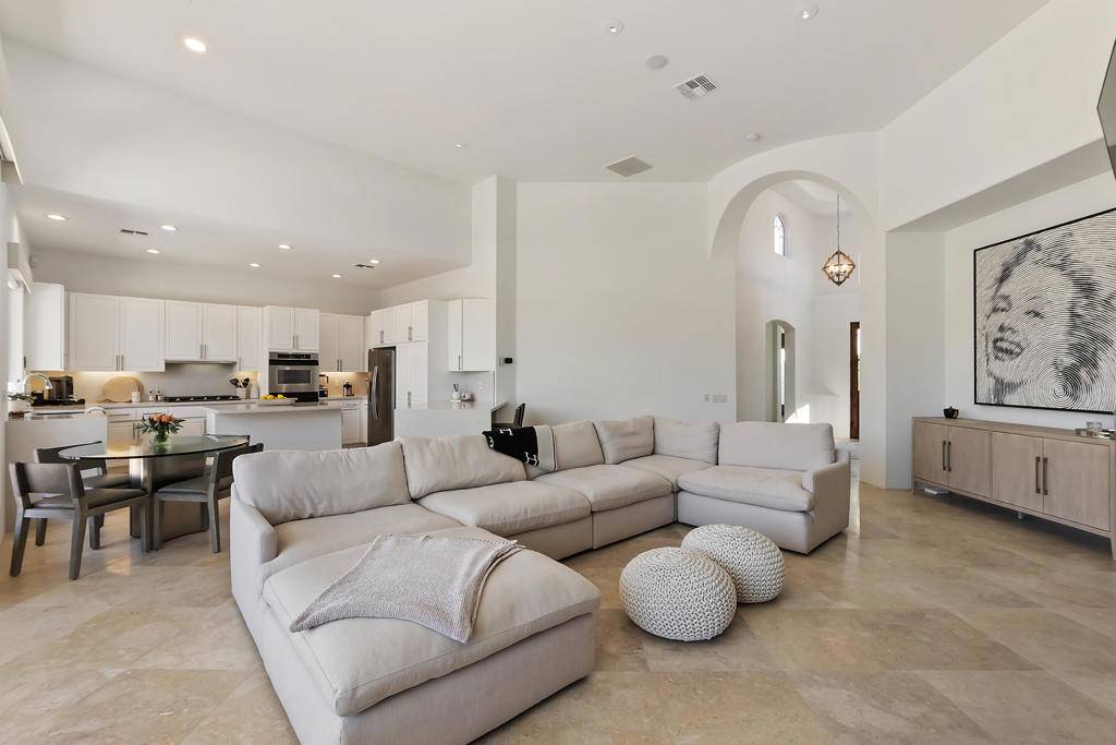 79568 Mission DR E La Quinta, CA 92253