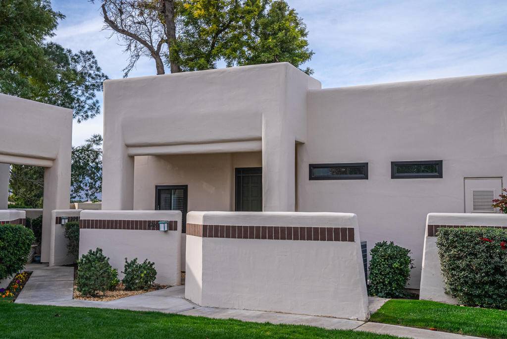 Cathedral City, CA 92234,67463 Toltec CT
