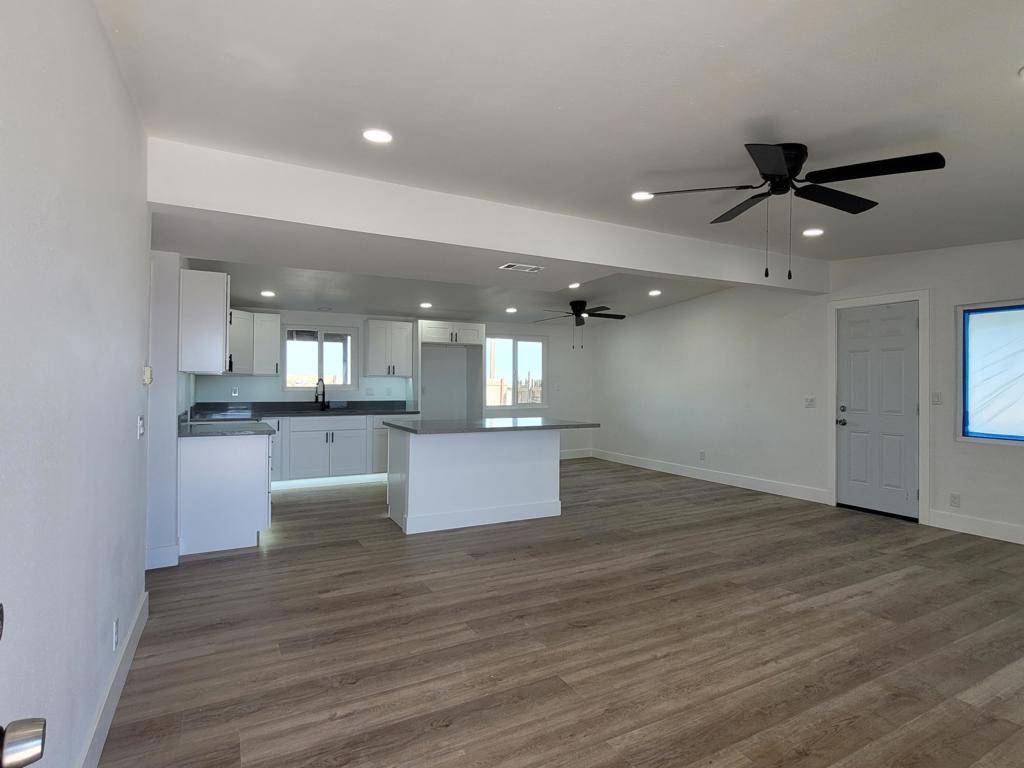 Thermal, CA 92274,1362 Brentwood AVE