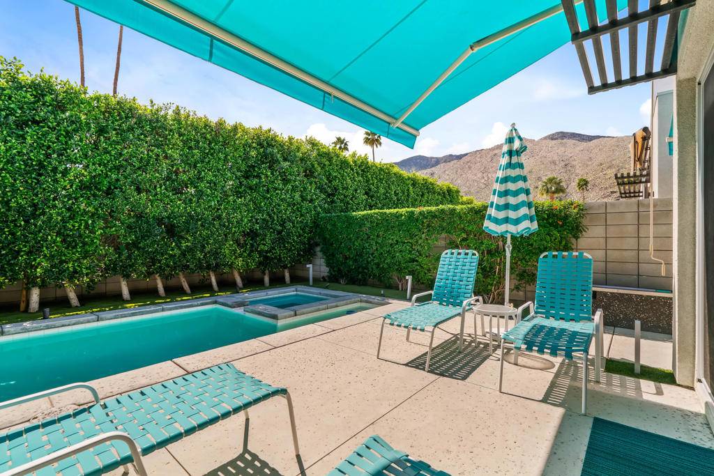 Palm Springs, CA 92264,743 E Twin Palms DR