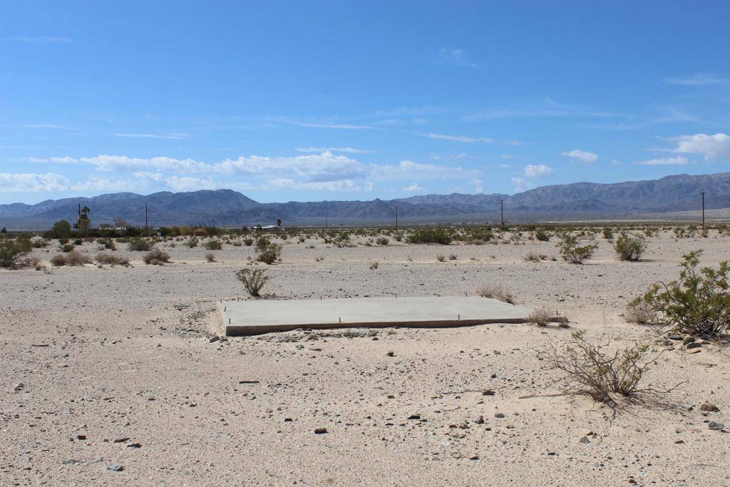 29 Palms, CA 92277,0 Amboy RD