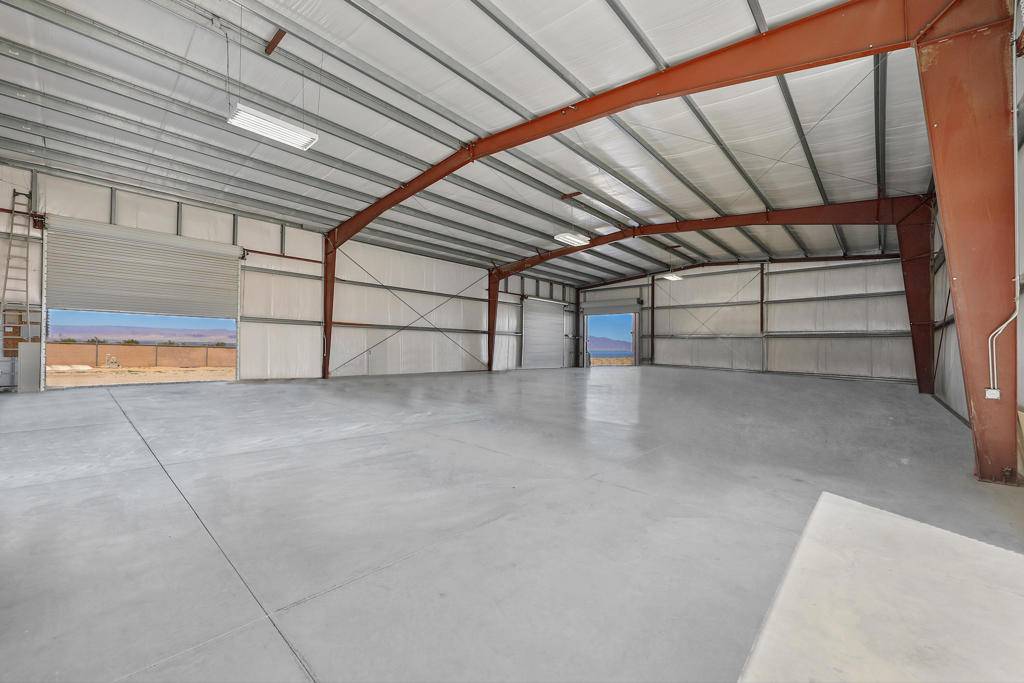 Thermal, CA 92274,3982 Coolidge Springs RD
