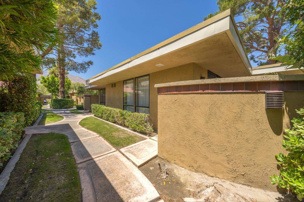 Palm Springs, CA 92262,2501 N Indian Canyon DR #607