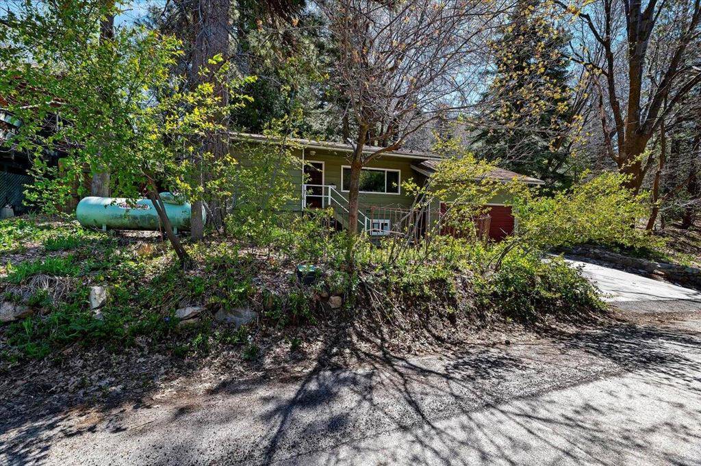 Angelus Oaks, CA 92305,6055 Spruce AVE