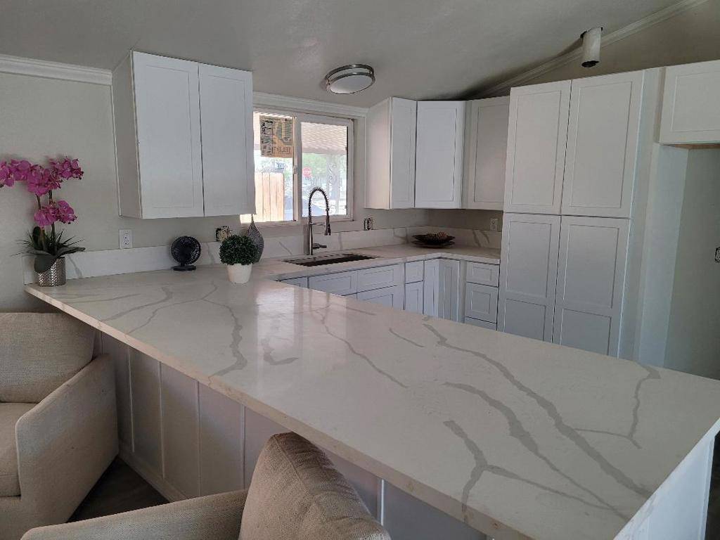 Thousand Palms, CA 92276,33061 Westchester DR