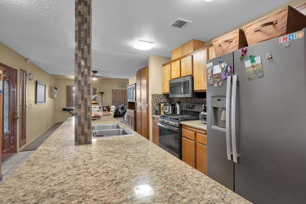 Indio, CA 92201,81505 Acacia CT