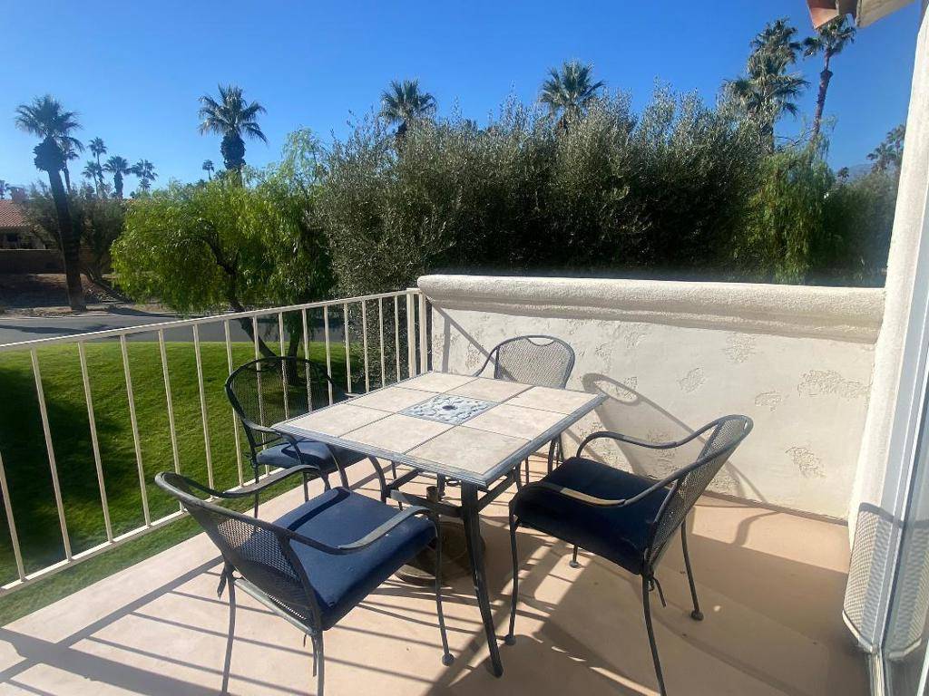 Palm Desert, CA 92211,551 Desert Falls DR N