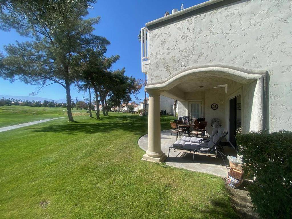 Palm Desert, CA 92211,413 Desert Falls DR N