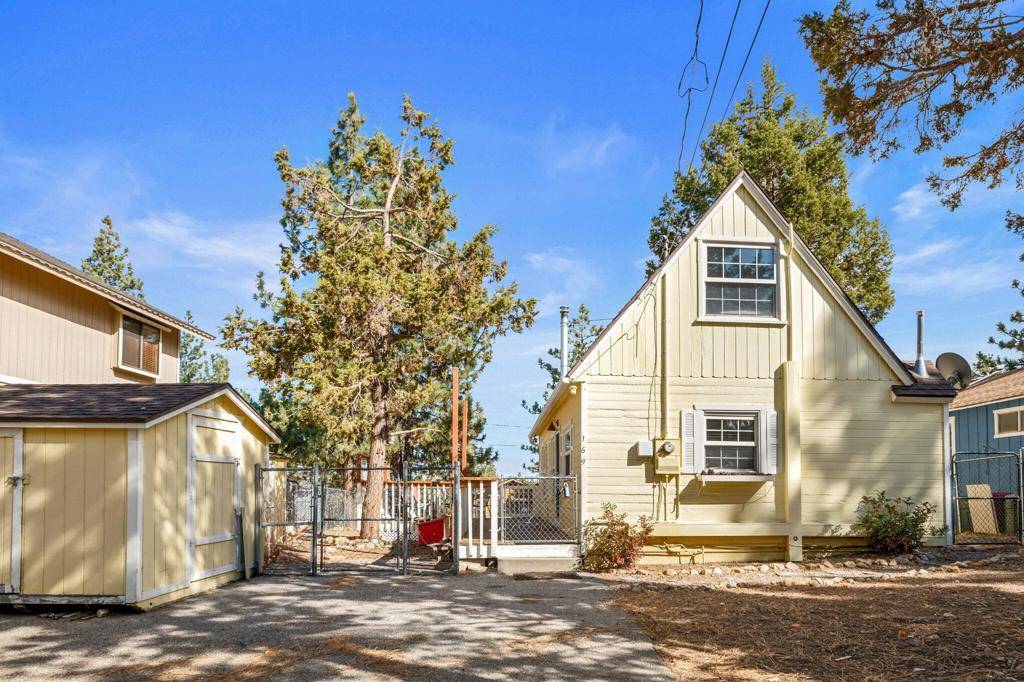 Big Bear, CA 92314,169 Winding LN