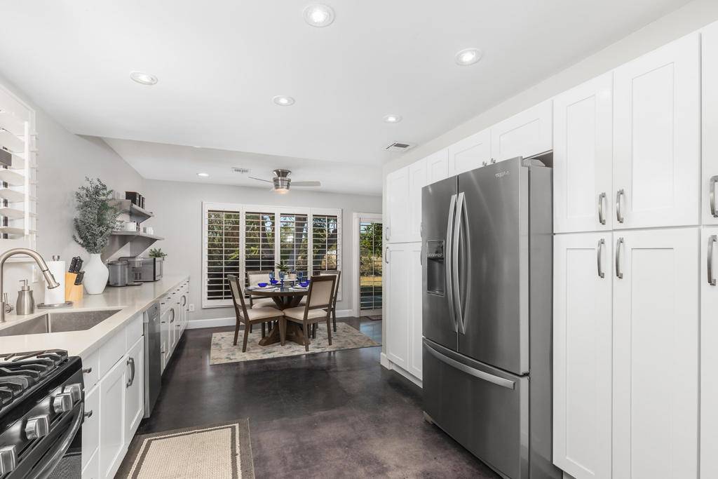 Bermuda Dunes, CA 92203,78987 Bayside CT