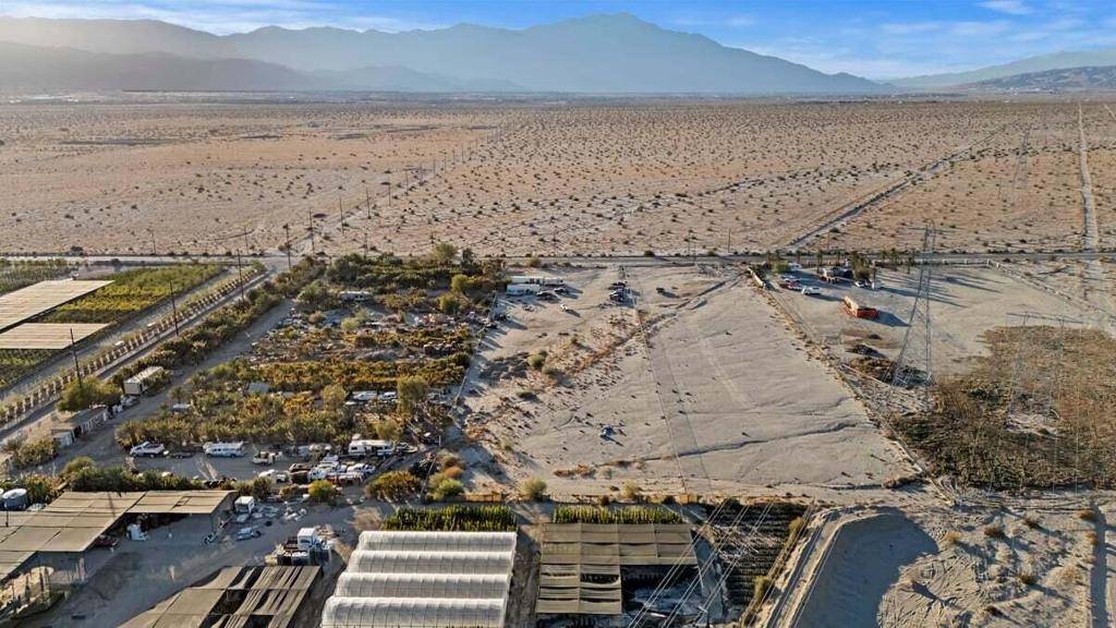Indio, CA 92201,0 . Washington ST