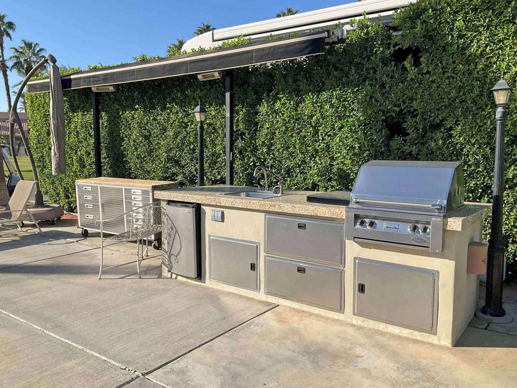 Indio, CA 92201,80394 Avenue 48 #415