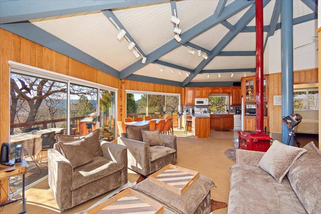 Fawnskin, CA 92333,1274 Piney Ridge PL