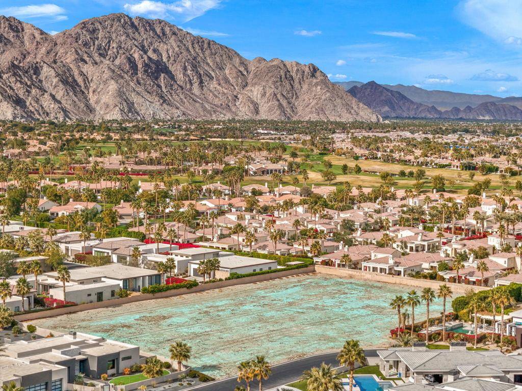 La Quinta, CA 92253,57645 Valley LN