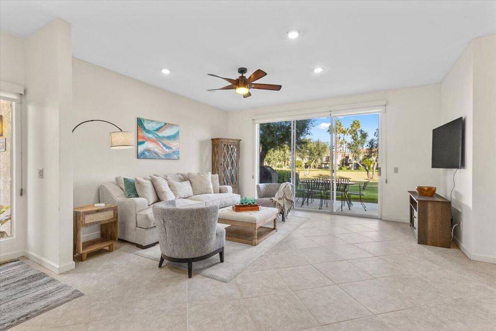 La Quinta, CA 92253,55566 Southern