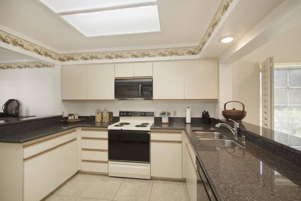 Palm Desert, CA 92211,794 Montana Vista DR
