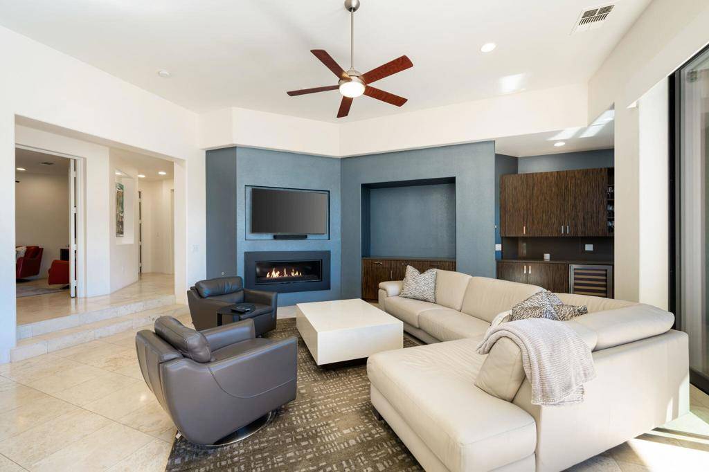 La Quinta, CA 92253,79935 Via Maravilla