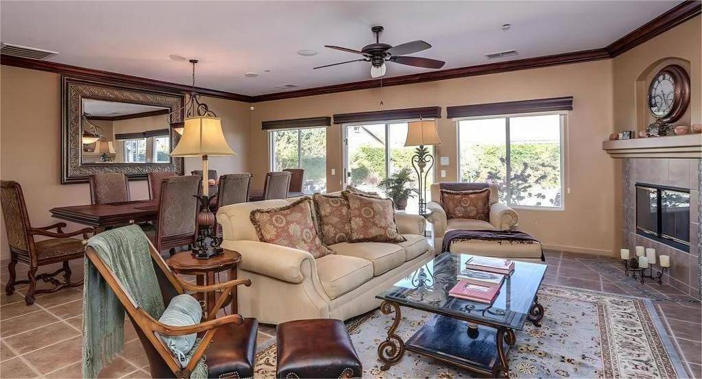 Palm Springs, CA 92262,988 Alta