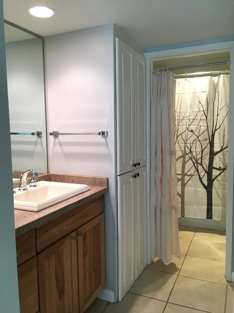 Palm Springs, CA 92262,1407 N Sunrise WAY #19