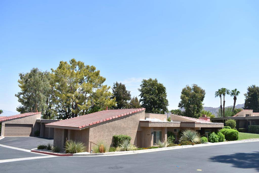 Palm Desert, CA 92260,48660 Stoney Creek LN