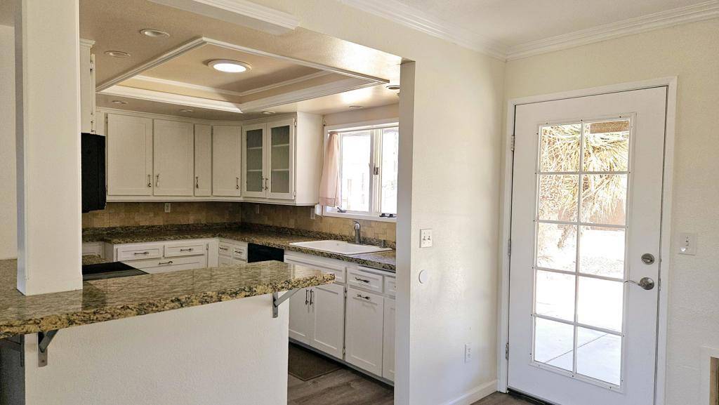 Yucca Valley, CA 92284,8199 Palomar AVE