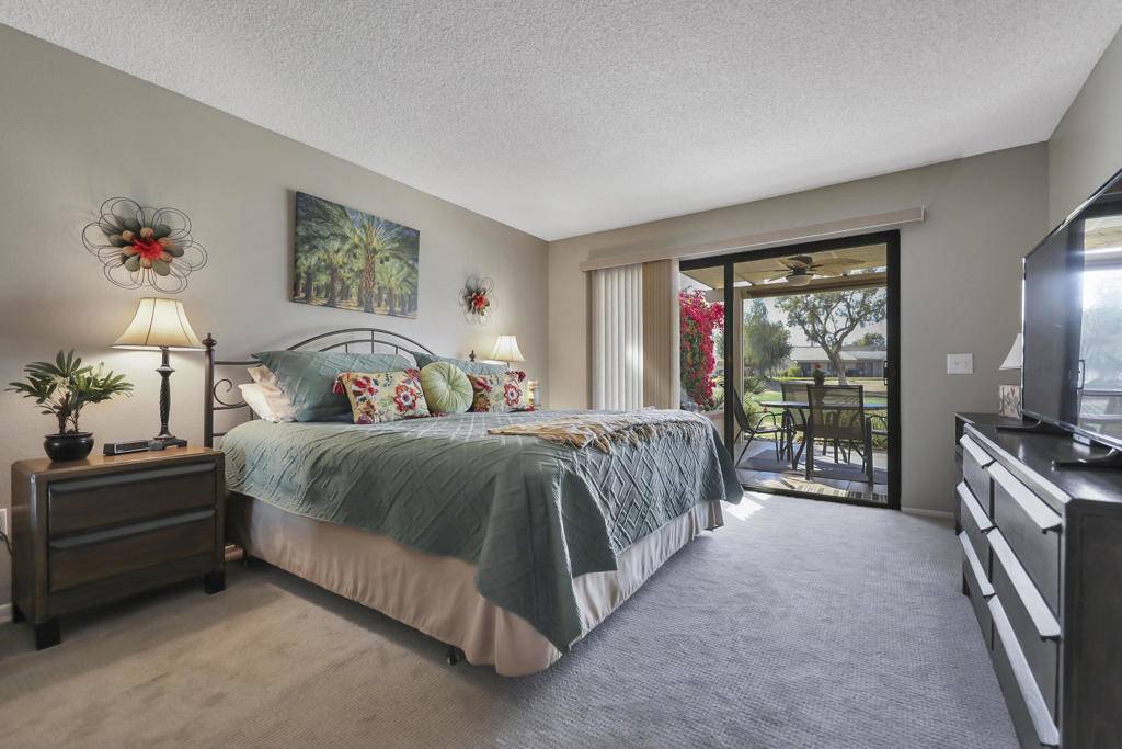 Palm Desert, CA 92211,77401 Preston TRL