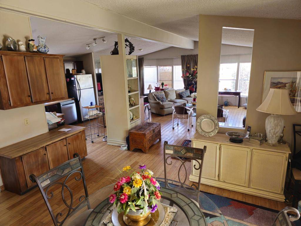 Thousand Palms, CA 92276,32803 Westchester DR